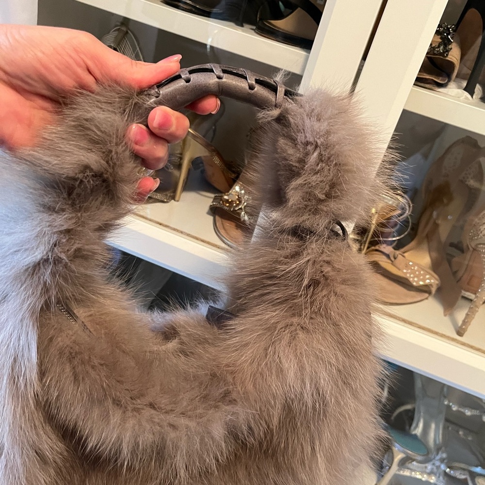 CASTELLARI Rabbit Hand Bag - Picture 2 of 7